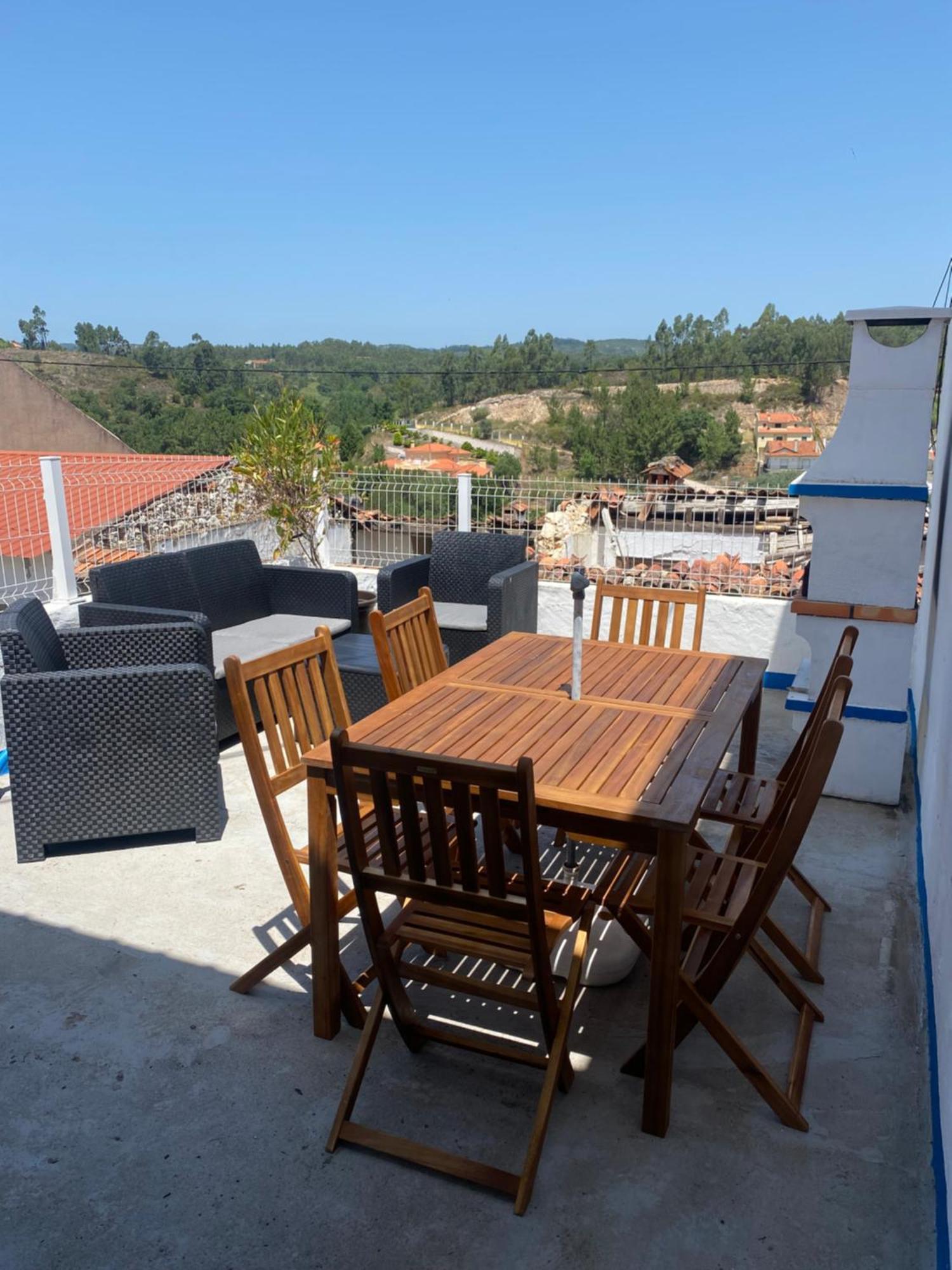 Amiais de Baixo Amiais River Beach House מראה חיצוני תמונה